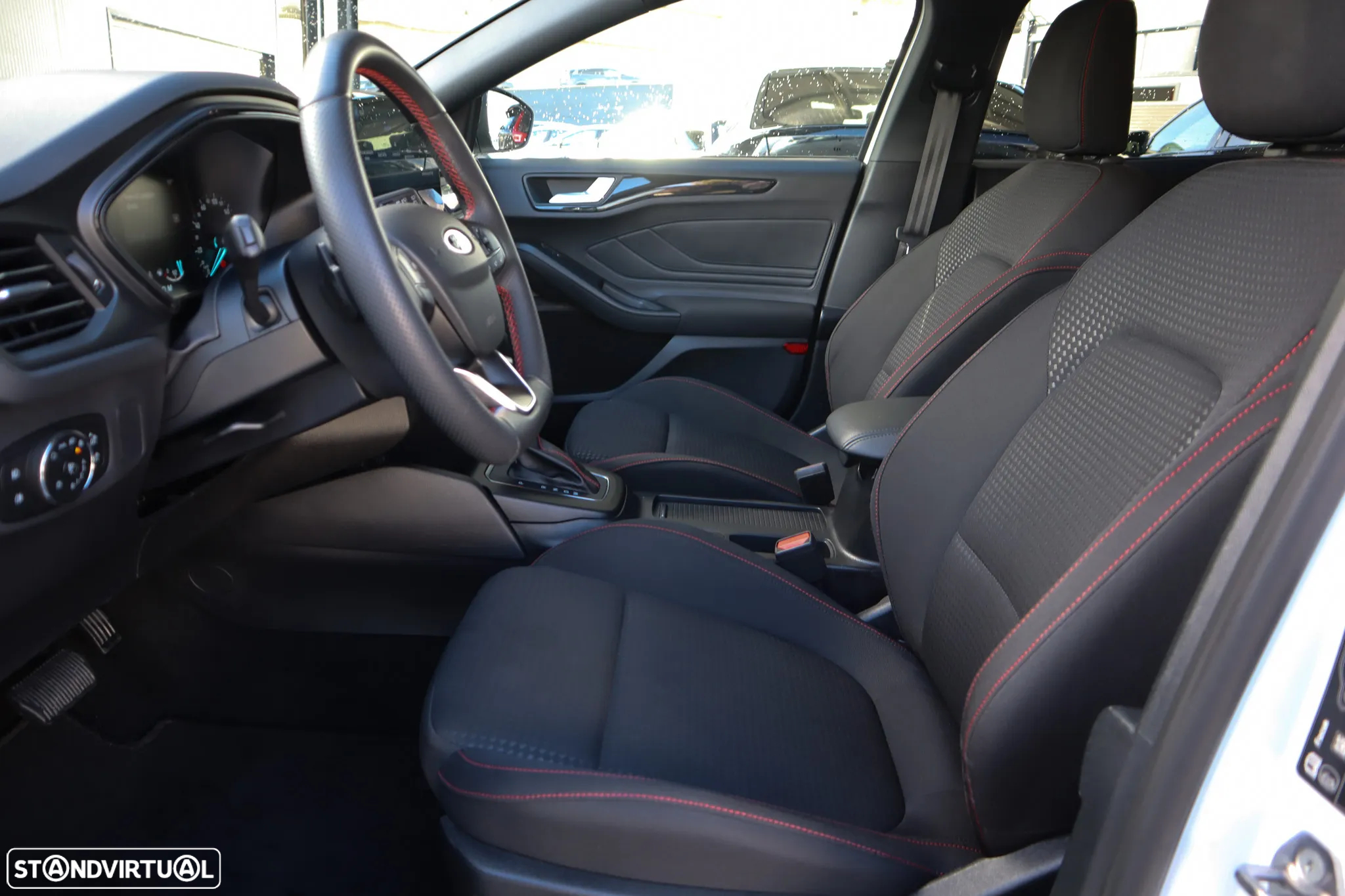 Ford Focus 1.0 EcoBoost MHEV ST-Line Aut. - 18