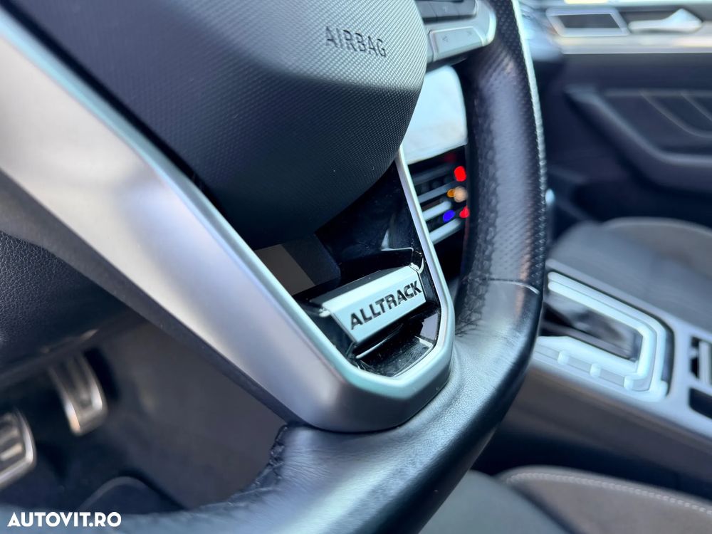 Volkswagen Passat Alltrack 2.0 TDI SCR DSG 4Motion - 14