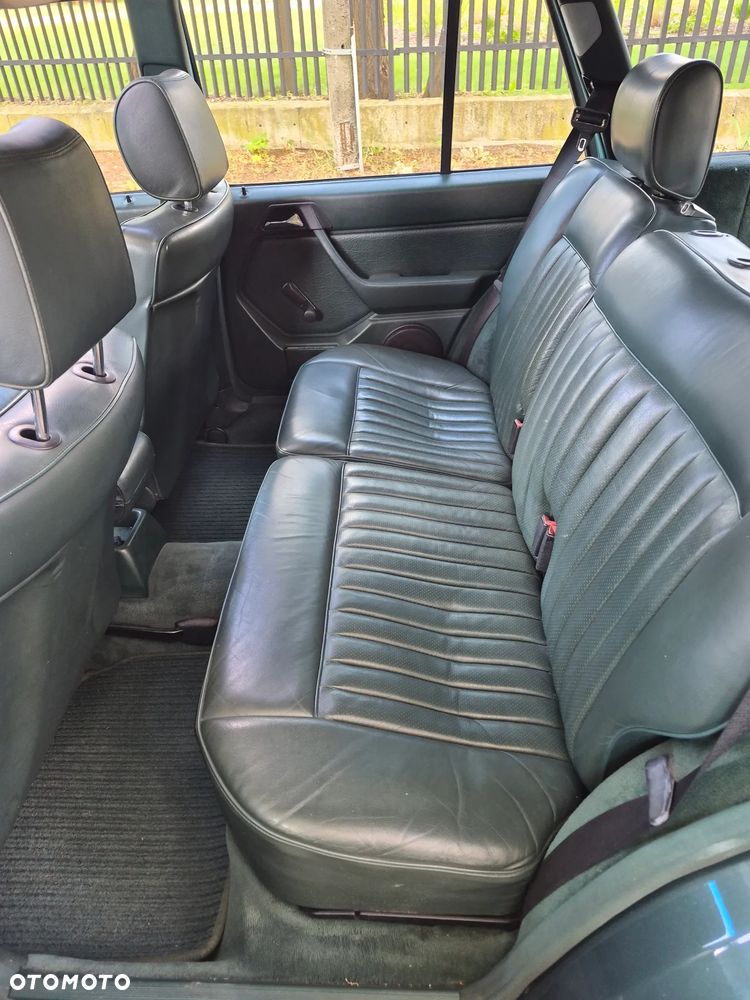 Mercedes-Benz W124 (1984-1993) ver-300-4--matic - 14
