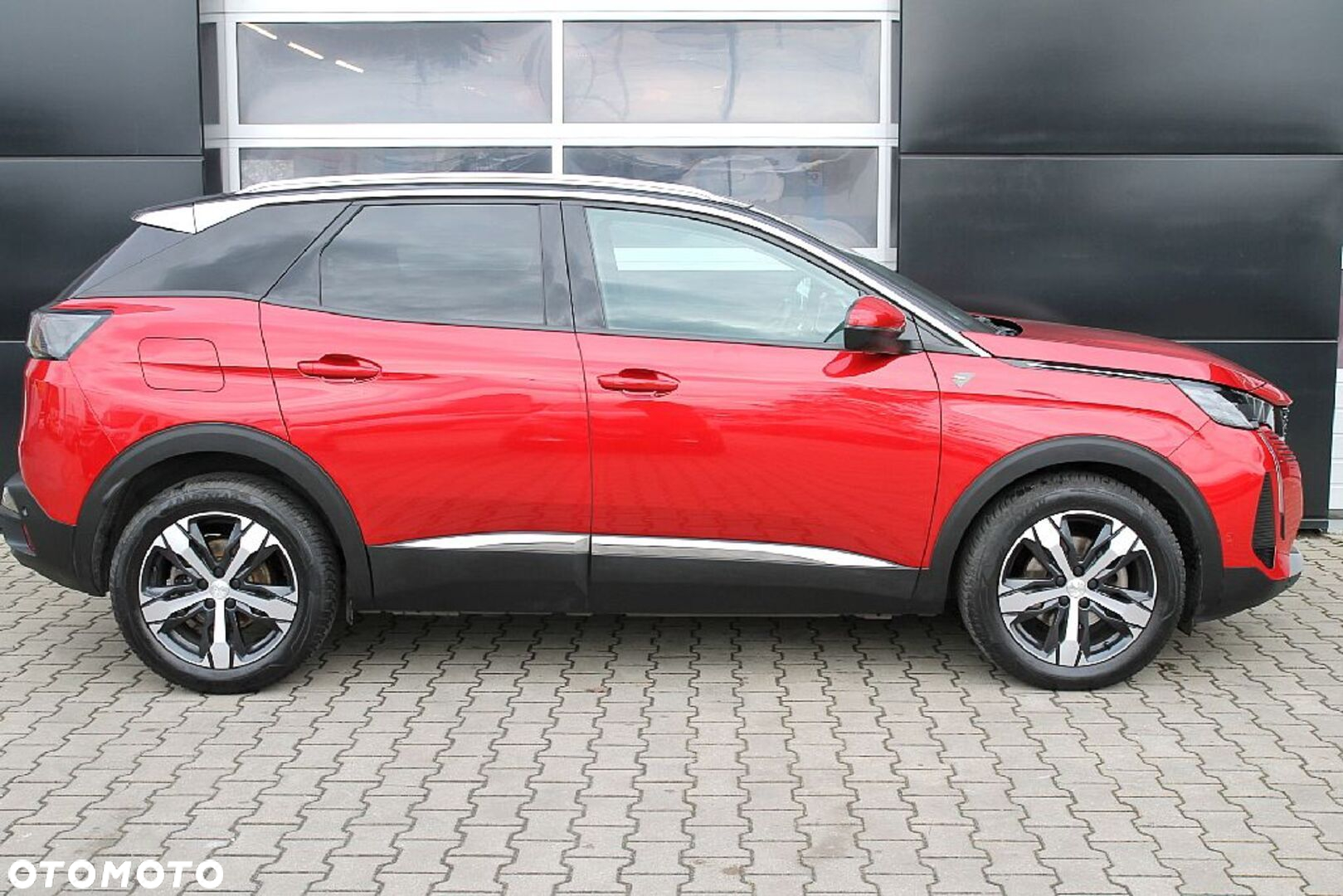 Peugeot 3008 1.2 PureTech Road Trip S&S - 12