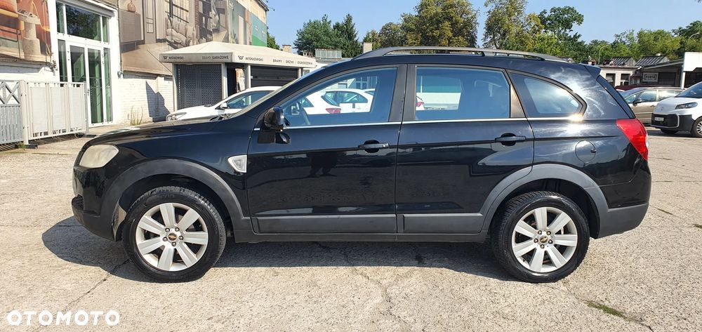 Chevrolet Captiva 2.4 LS 5os - 6