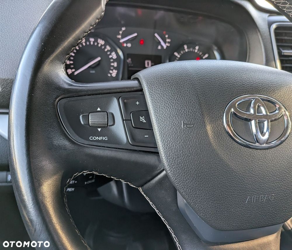 Toyota Proace Verso 2.0 D4-D Long Business - 17