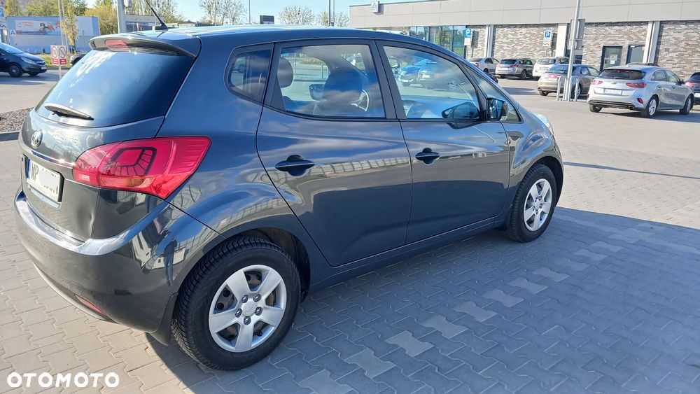 Kia Venga 1.6 Business Line - 18