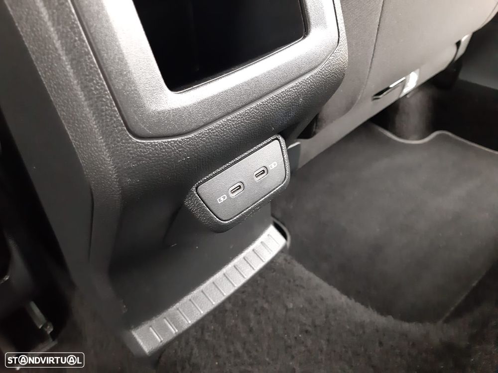 VW T-Cross 1.0 TSI Life - 17