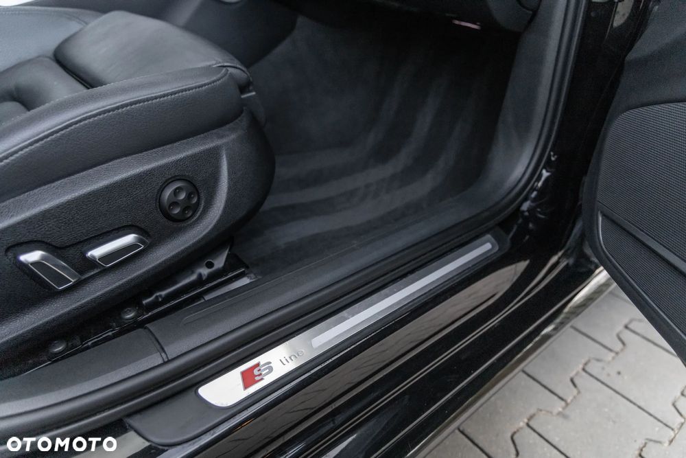Audi A4 - 40
