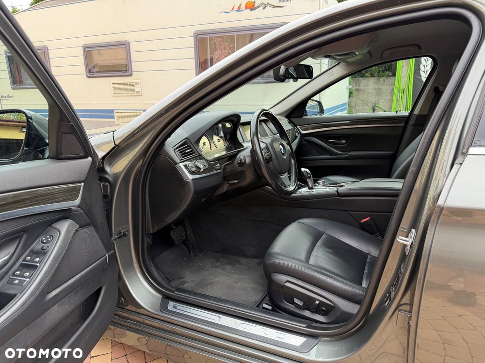BMW Seria 5 520d Efficient Dynamics Edition Luxury Line - 25