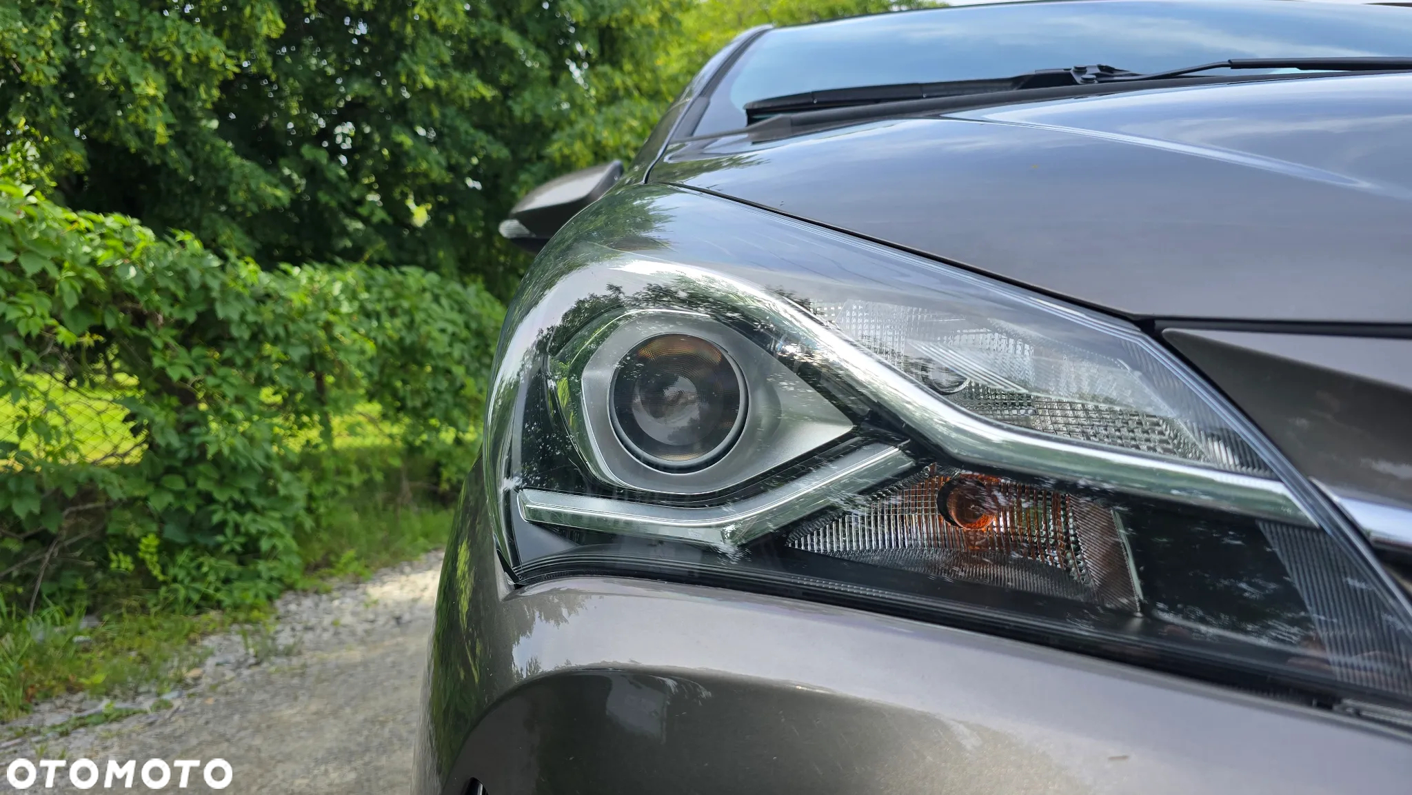 Toyota Yaris 1.5 Premium CVT - 12