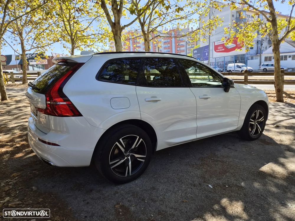 Volvo XC 60 2.0 T6 PHEV R-Design AWD - 8