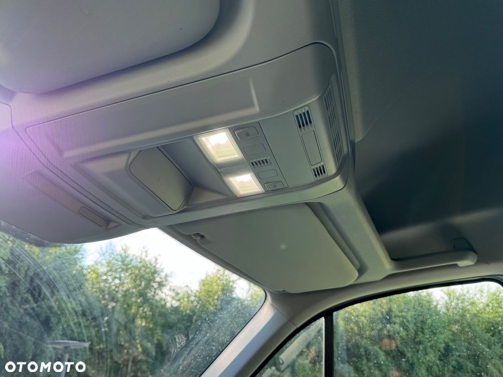 Volkswagen Crafter - 10