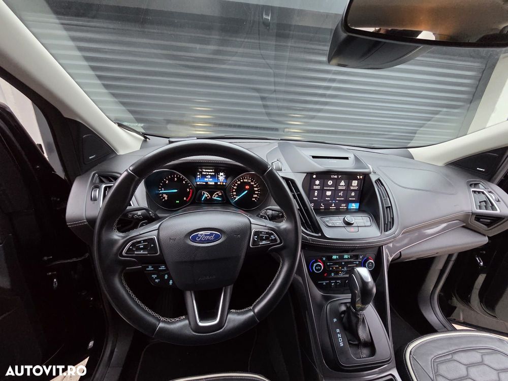 Ford Kuga 2.0 TDCi 4x4 Aut. Vignale - 18