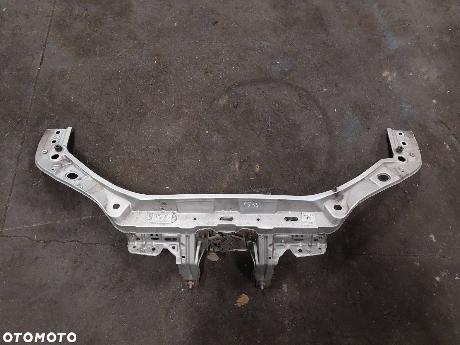 PAS PRZEDNI GÓRNY FIAT PUNTO II LIFT - 1