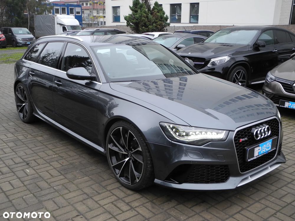 Audi RS6 Avant - 3