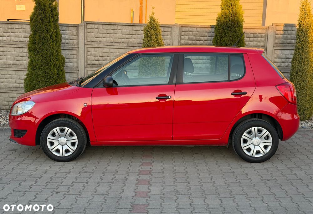 Skoda Fabia 1.2 HTP Active - 11