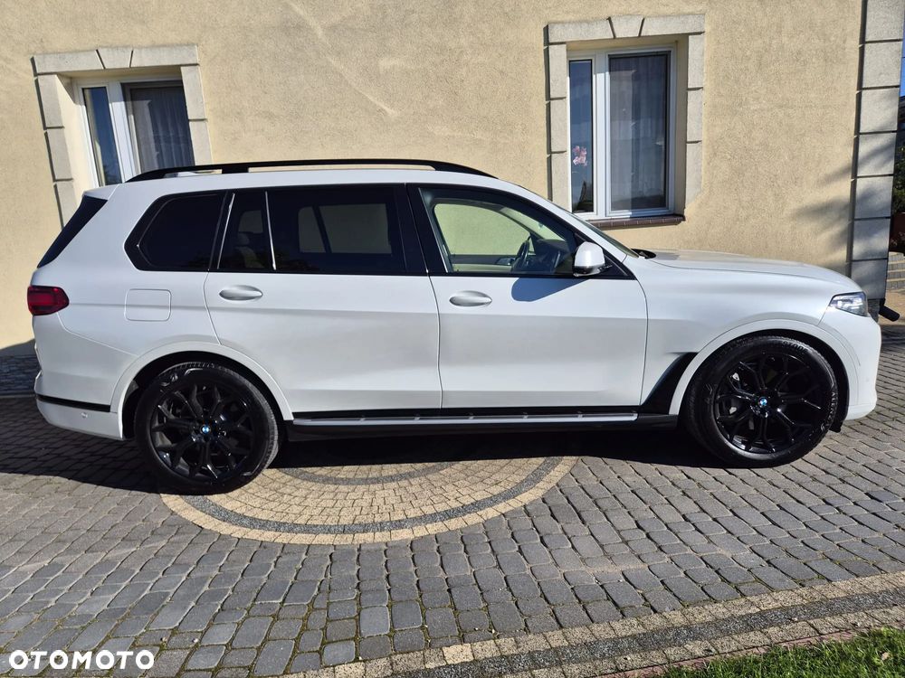 BMW X7 xDrive40i - 17
