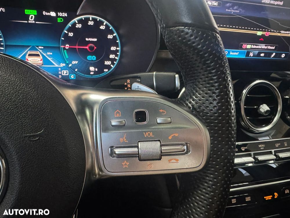 Mercedes-Benz GLC Coupe 300 de 4Matic 9G-TRONIC AMG Line - 19