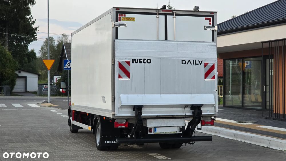 Iveco IVECO DAILY 72C18 3.0 180KM DMC 7200 ❗❗ MODEL 2019 / CARRIER XARIOS 500 / MROŹNIA +32 -32 / ZABUDOWA JEGGER 10 EP / GRUBA ŚCIANA / WINDA BAR 1000KG / NAVI / KAMERA COFANIA / RADAR  / SERWIS ASO / ŁADOWNOŚĆ 3600KG❗❗ JAK NOWY❗❗ - 23