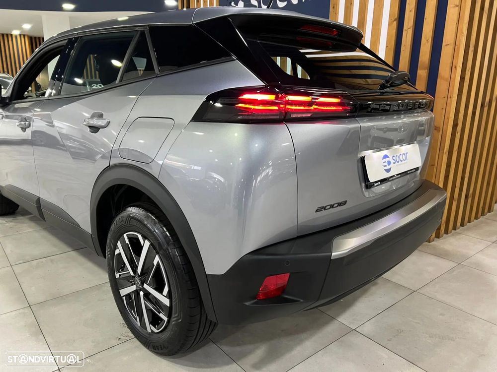 Peugeot 2008 - 6