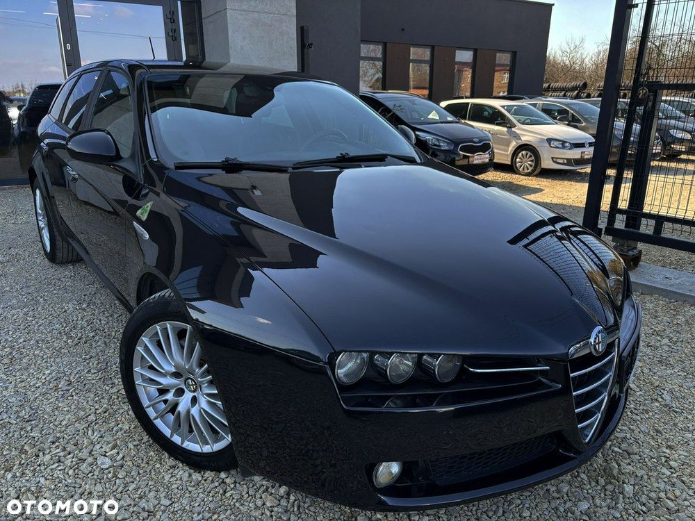 Alfa Romeo 159 - 2