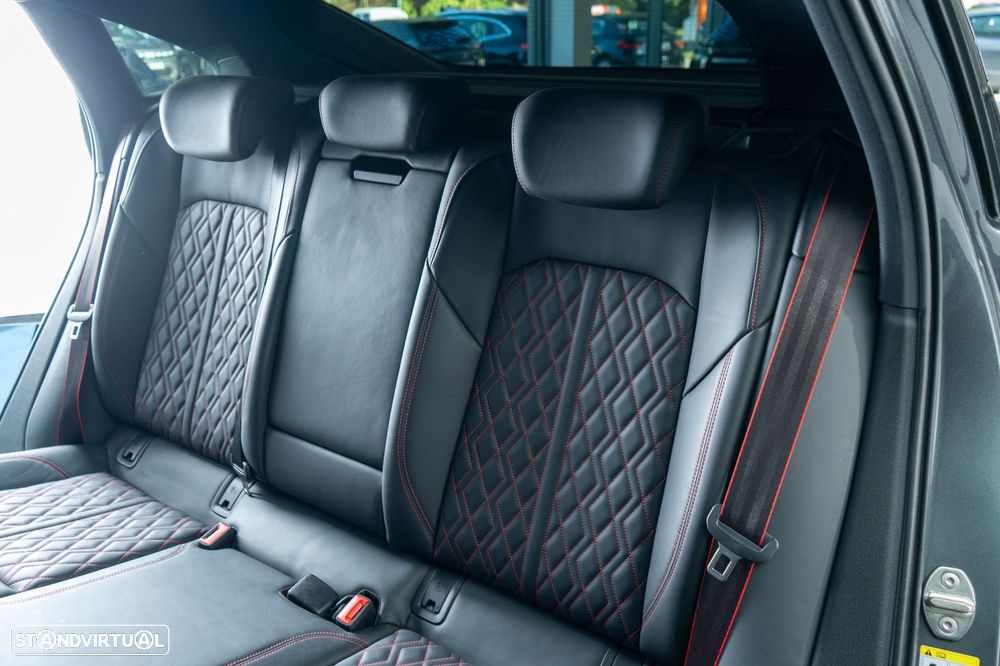 Audi Q8 e-Tron Sportback 55 quattro S line - 13