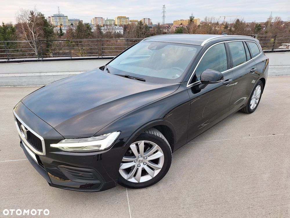 Volvo V60 D4 Momentum Pro - 2