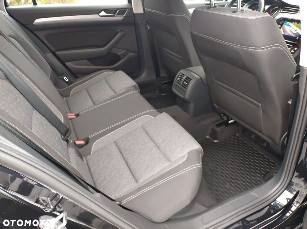 Volkswagen Passat 1.5 TSI EVO Business DSG - 14