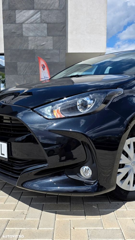 Toyota Yaris 1.5 VVT-i HSD Exclusive Style - 5