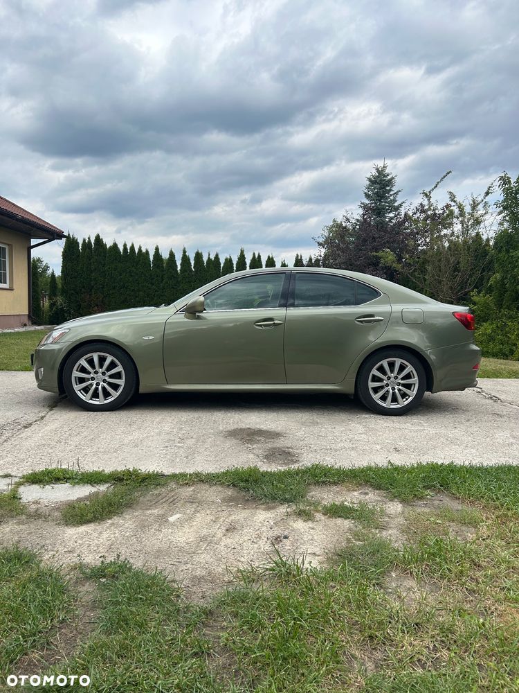Lexus IS 250 Prestige - 15