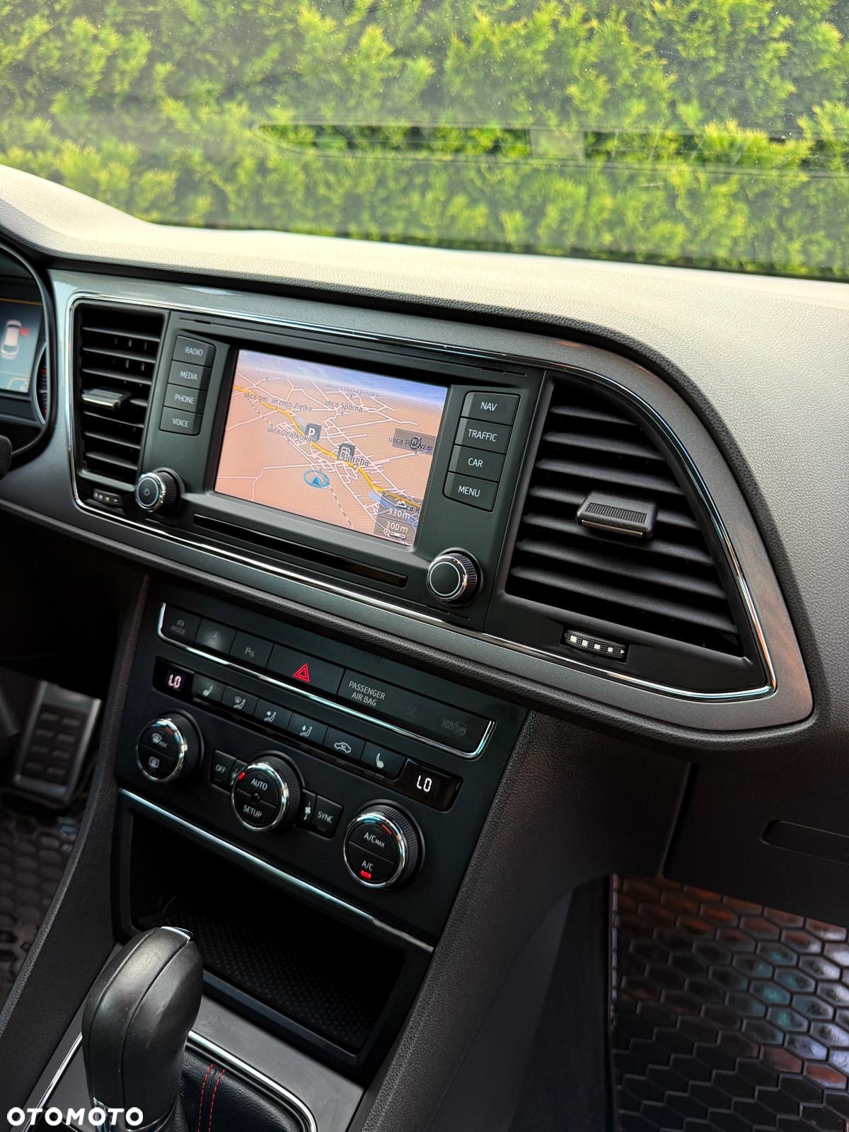 Seat Leon 2.0 TDI DPF DSG FR - 14