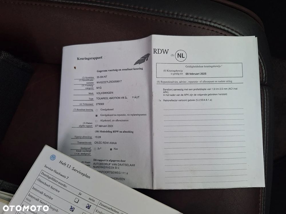 Volkswagen Touareg 4.2 V8 Automatik Individual - 37