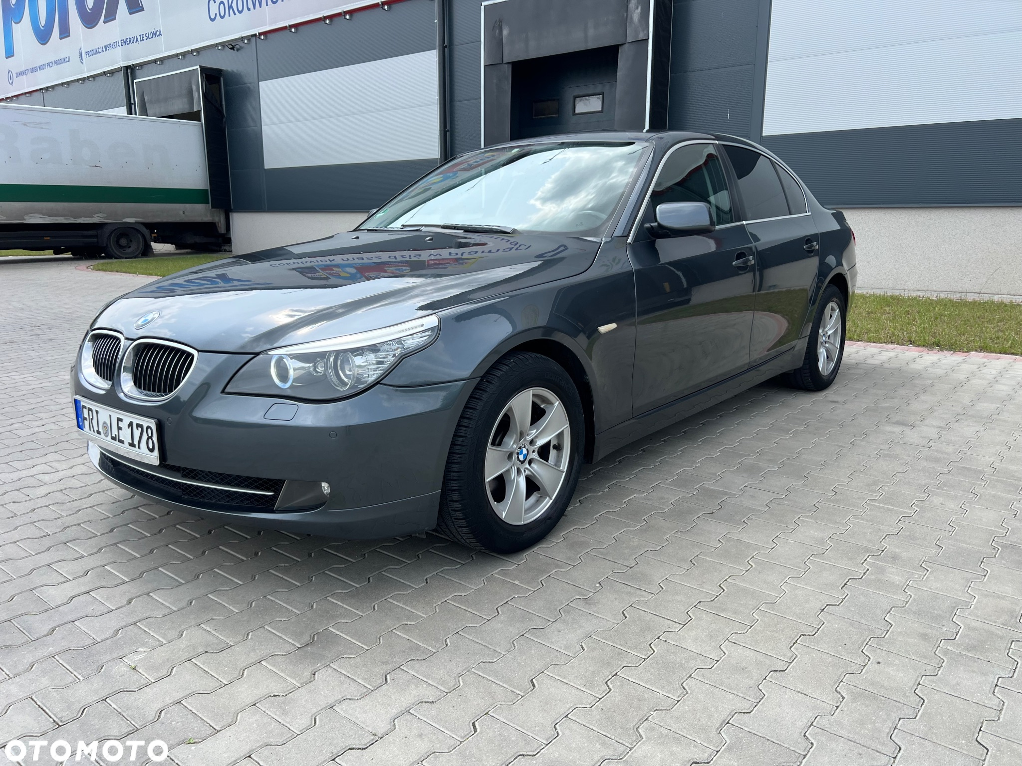 BMW Seria 5 525d xDrive Edition Sport - 9