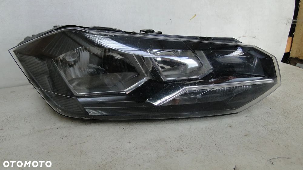 VW POLO VI 6 2G LAMPA PRAWA PRZÓD PRZEDNIA EUROPA - 3