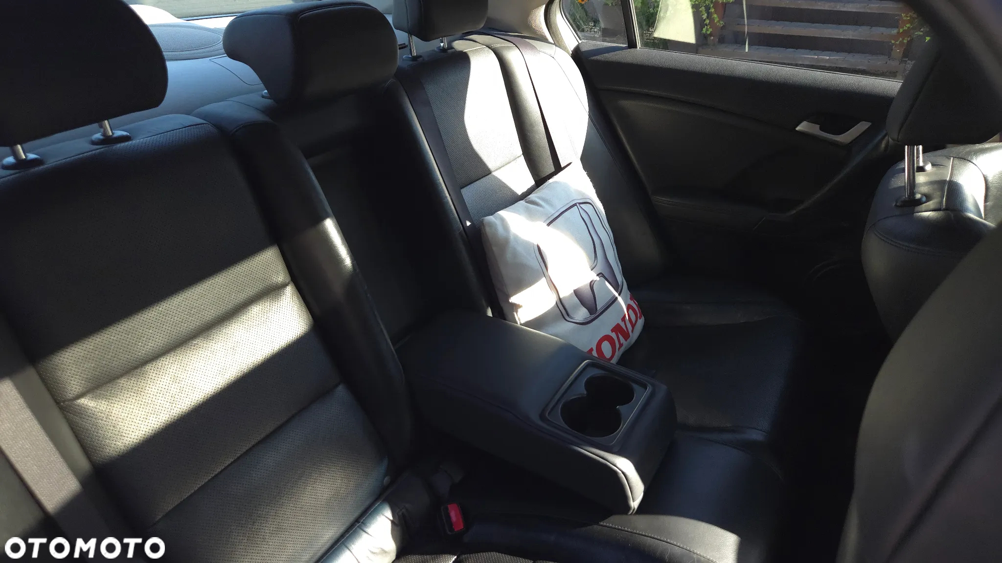 Honda Accord 2.0 Executive - 9