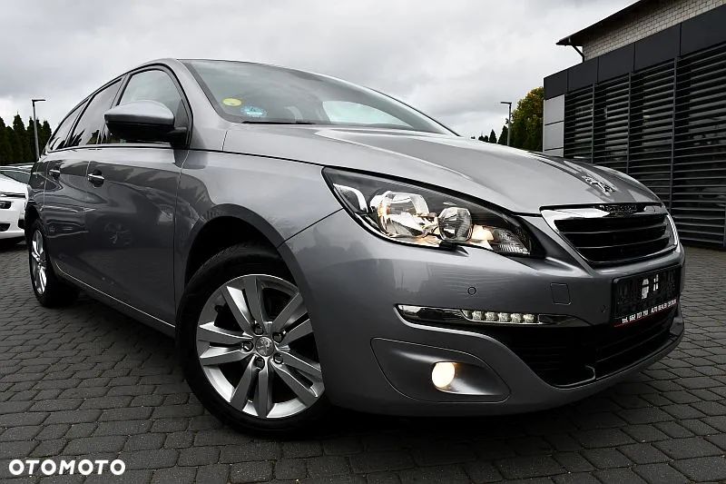 Peugeot 308 SW 1.6 BlueHDi Allure S&S - 33