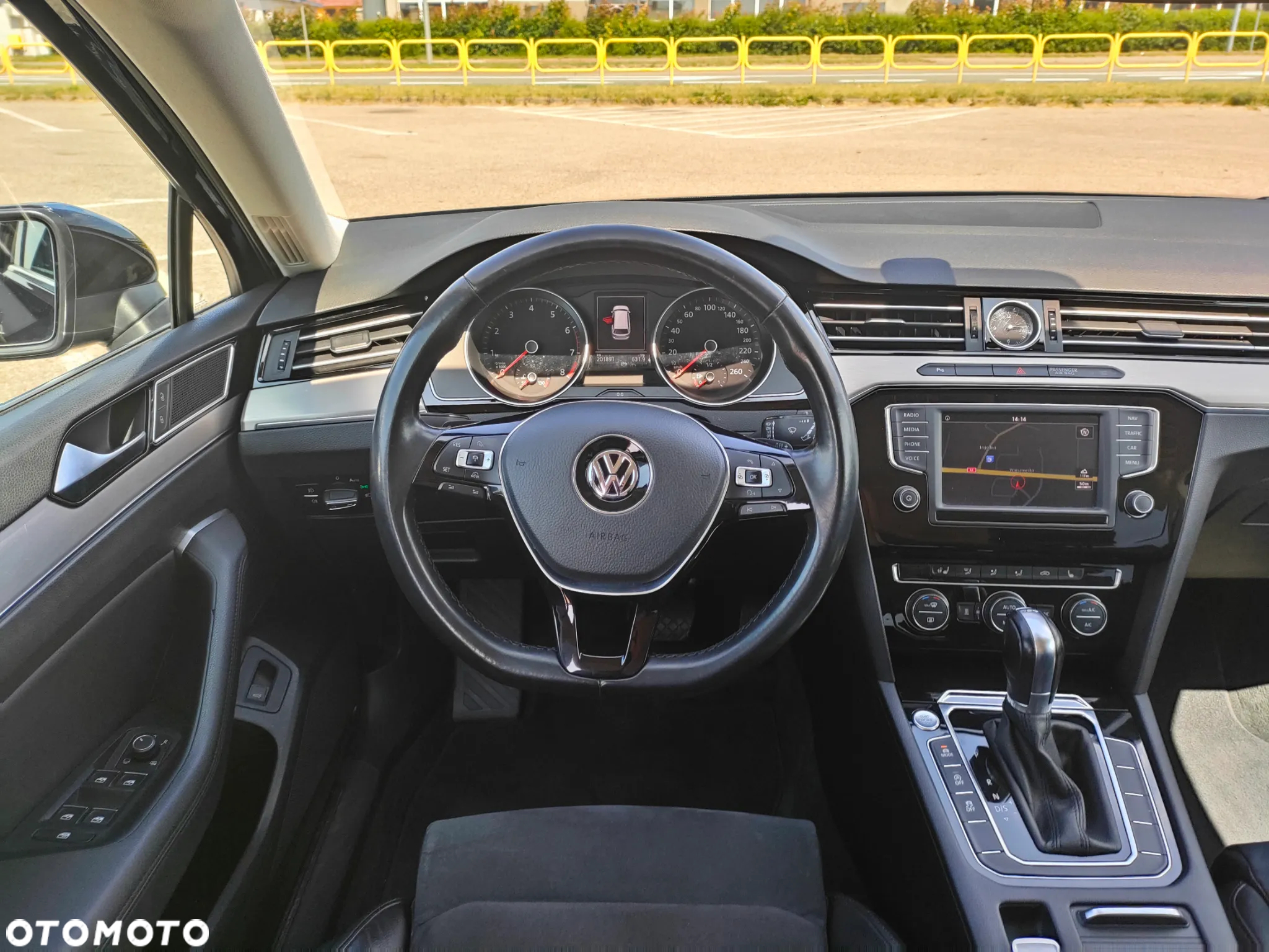Volkswagen Passat Variant 2.0 TSI (BlueMotion Technology) DSG Highline - 12