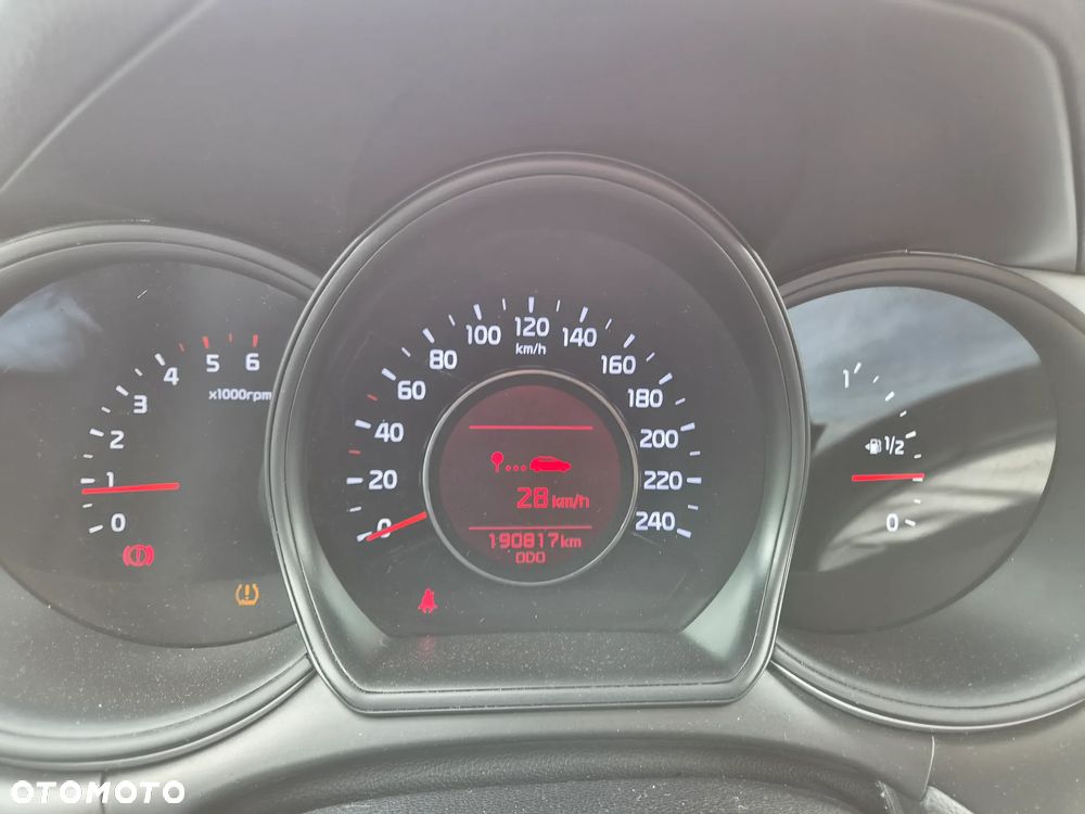 Kia Ceed 1.4 CRDi 90 Vision - 15
