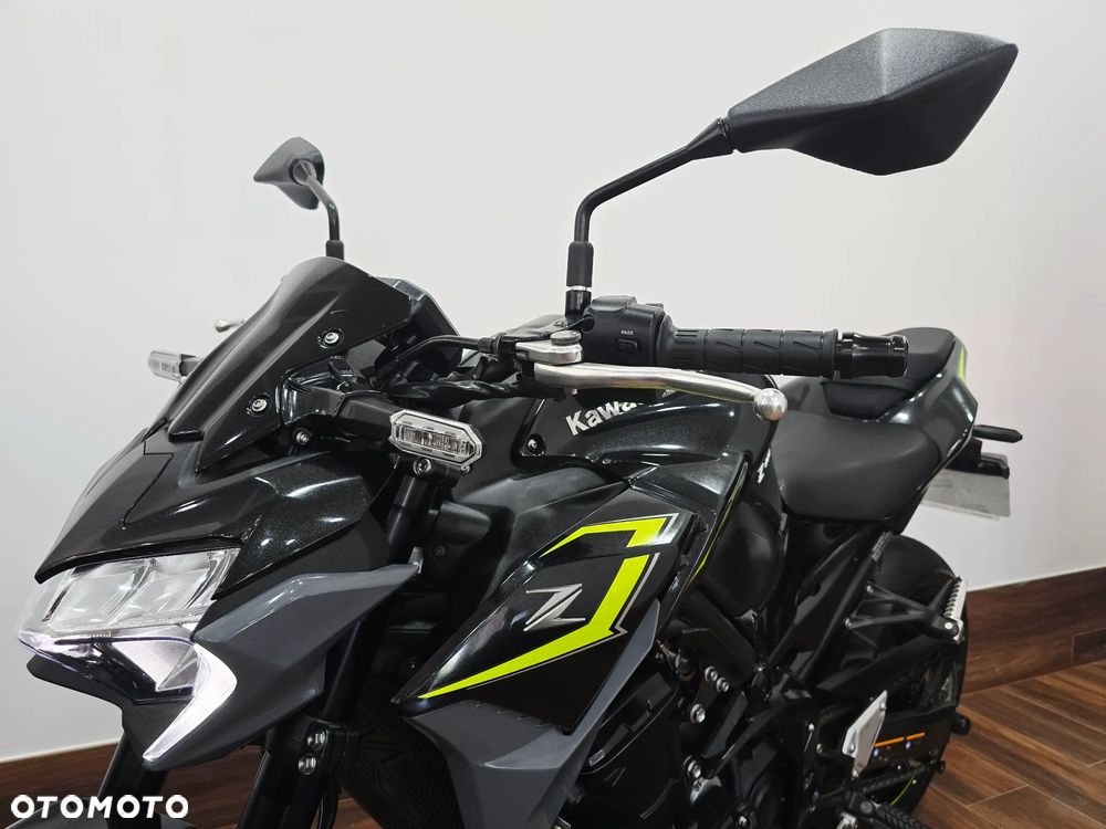 Kawasaki Z - 7
