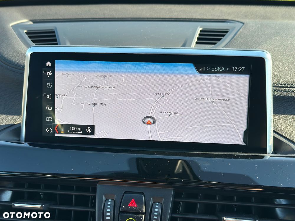 BMW X1 sDrive18i xLine - 21
