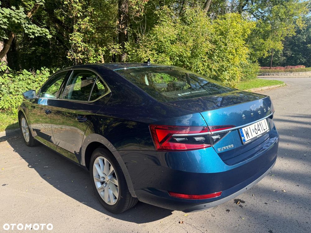Skoda Superb 2.0 TSI Ambition DSG - 7