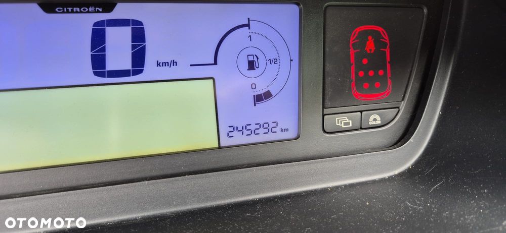 Citroën C4 Grand Picasso - 8