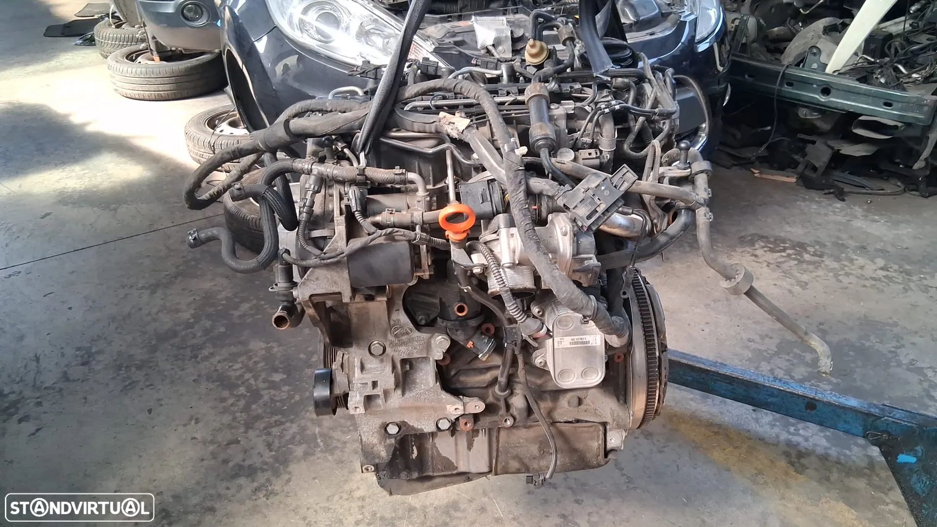 Motor CAY 1.6 tdi 105cv VW Seat Skoda Audi - 1