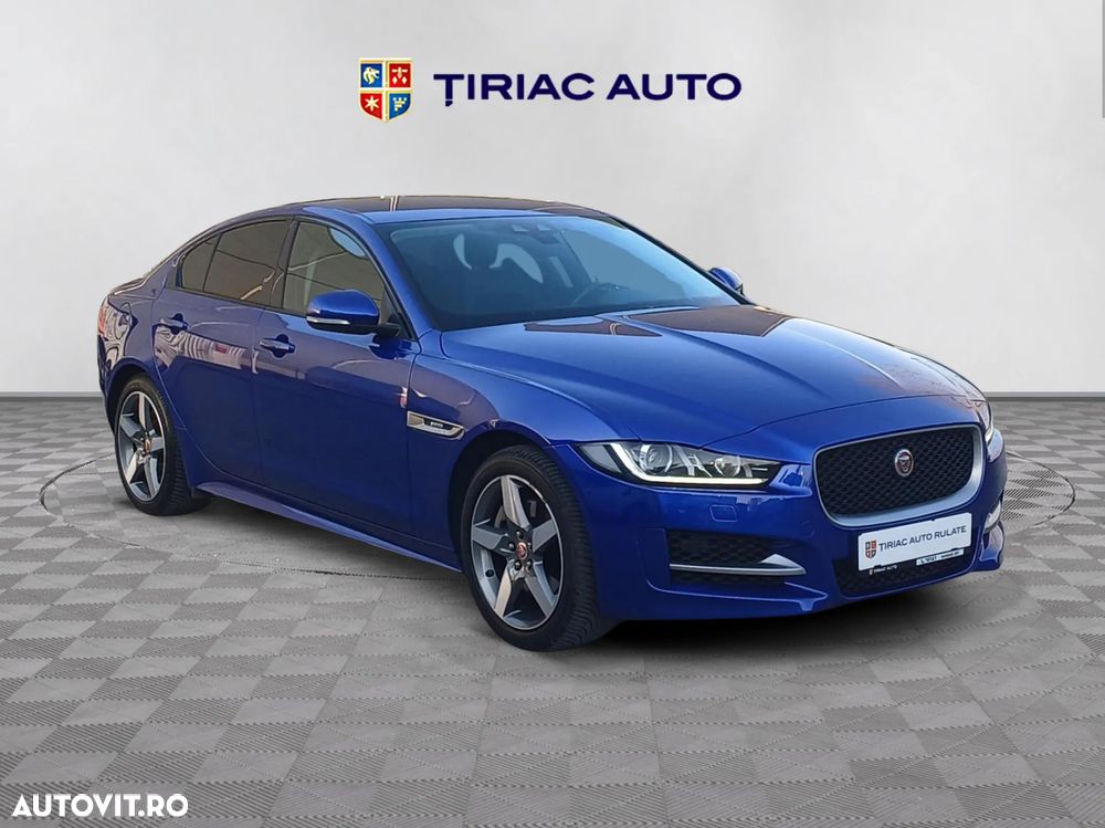 Jaguar XE 2.0 AWD R-Sport - 7