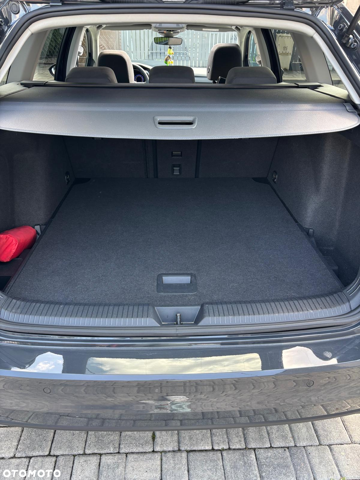Volkswagen Golf 1.5 TSI OPF Life - 9