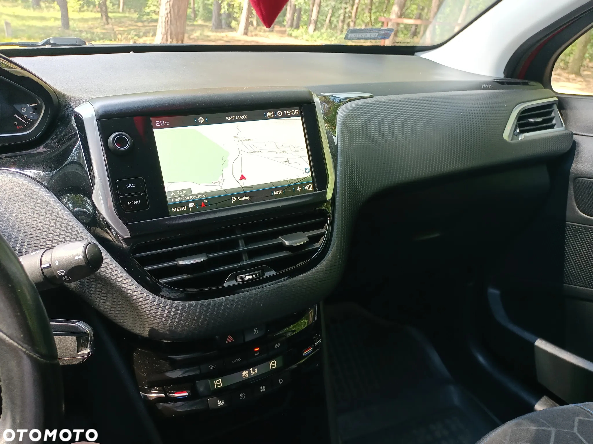 Peugeot 2008 1.2 Pure Tech Style - 14