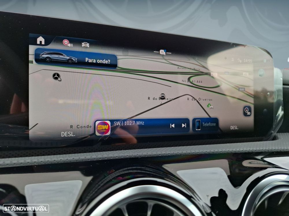 Mercedes-Benz CLA 250 e Shooting Brake AMG Line - 24