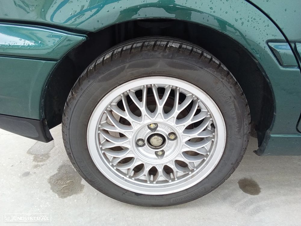 VW Golf - 12