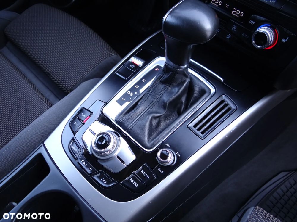Audi A4 Allroad 2.0 TDI DPF S tronic - 13