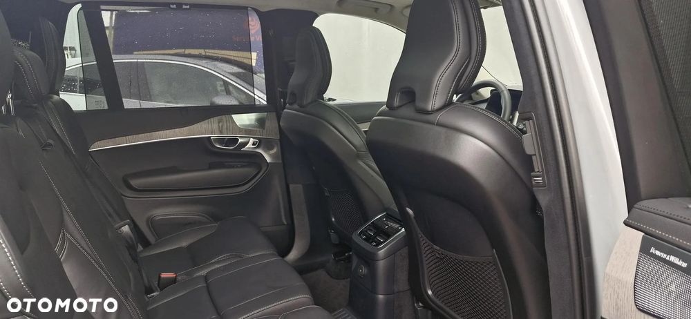 Volvo XC 90 T8 AWD Plug-In Hybrid Ultimate Bright 7os - 29