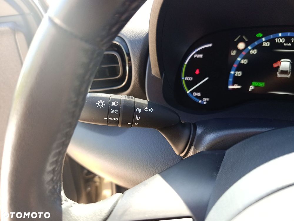 Toyota Yaris Cross Hybrid 1.5 Adventure - 31