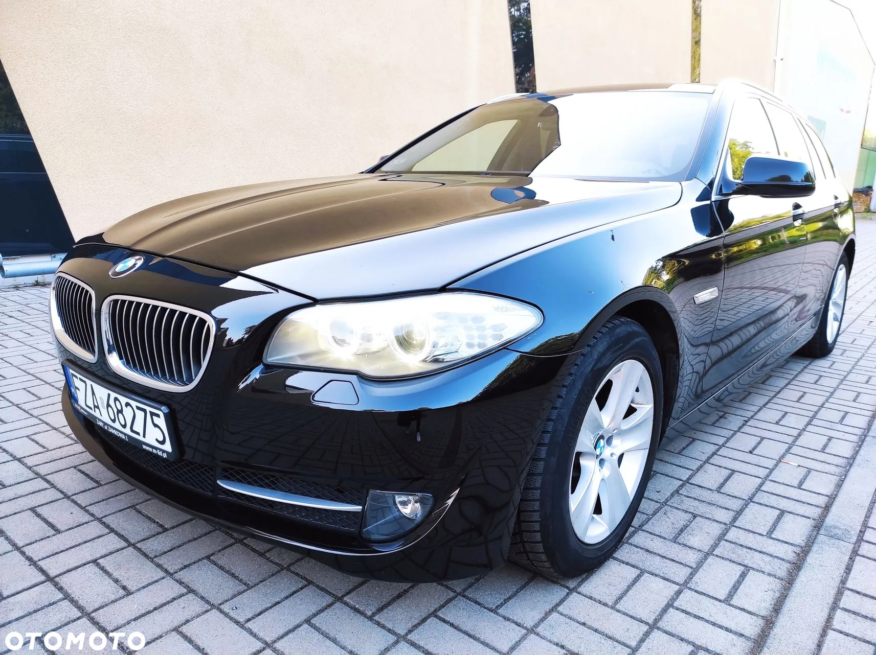 BMW Seria 5 520d - 4