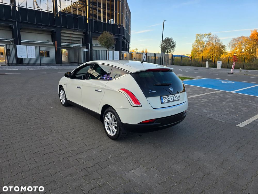 Lancia Delta 2012 photo 4